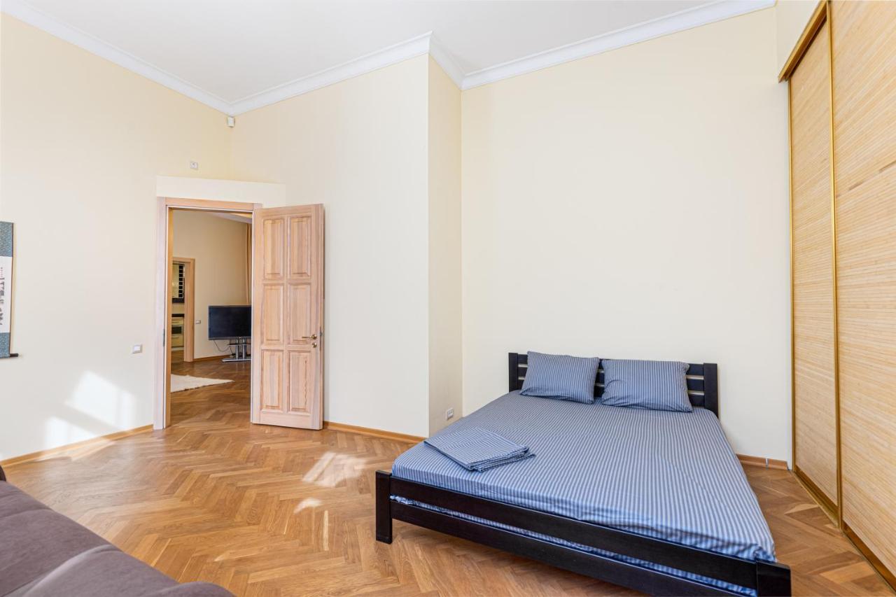 Grecheskaya Street Art Apartment Odessa Extérieur photo