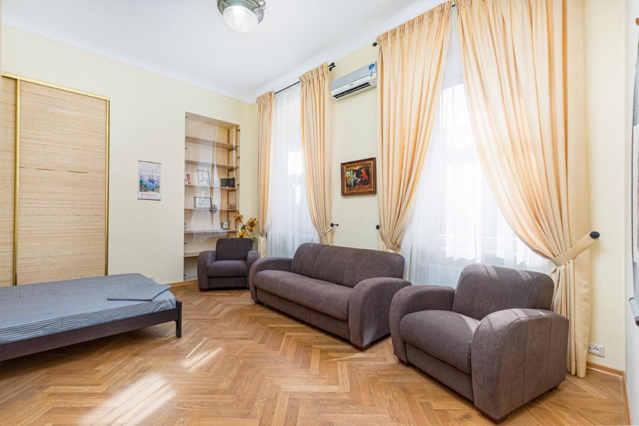 Grecheskaya Street Art Apartment Odessa Extérieur photo